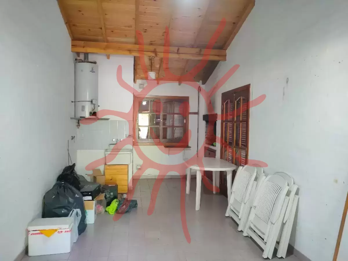 Foto del frente de la unidad clave 296
