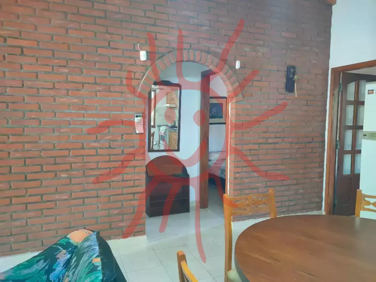 Foto del frente de la unidad clave 296