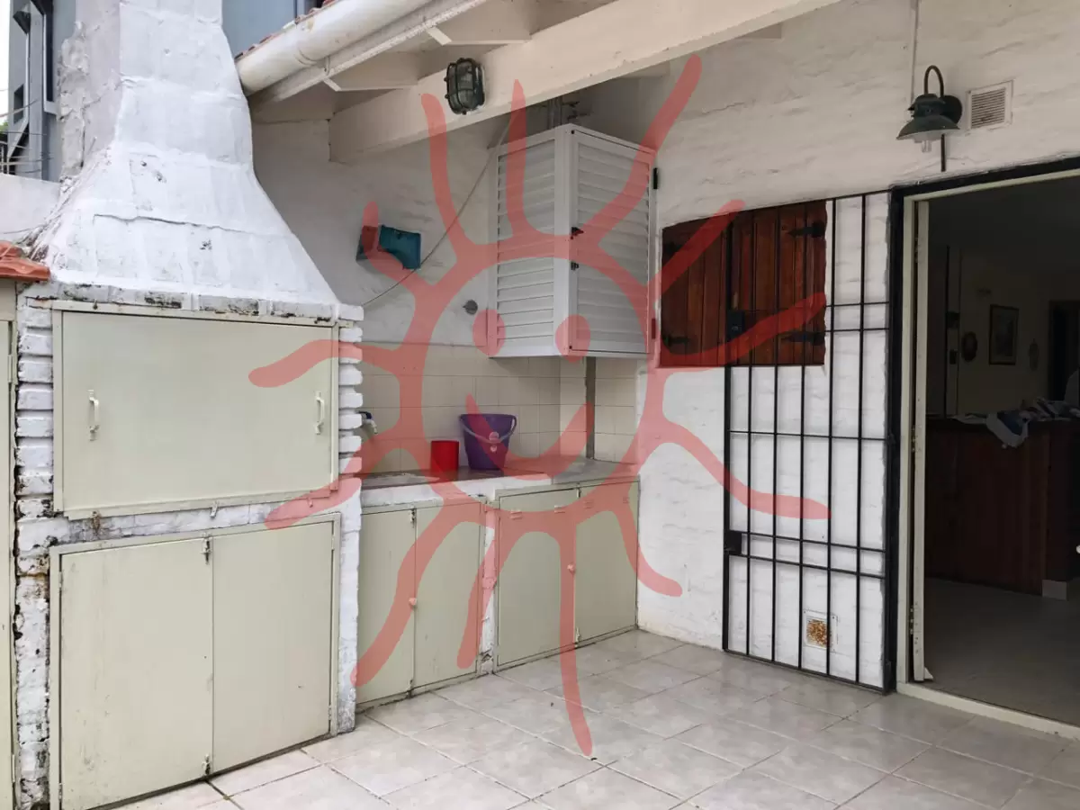 Foto del frente de la unidad clave 1752