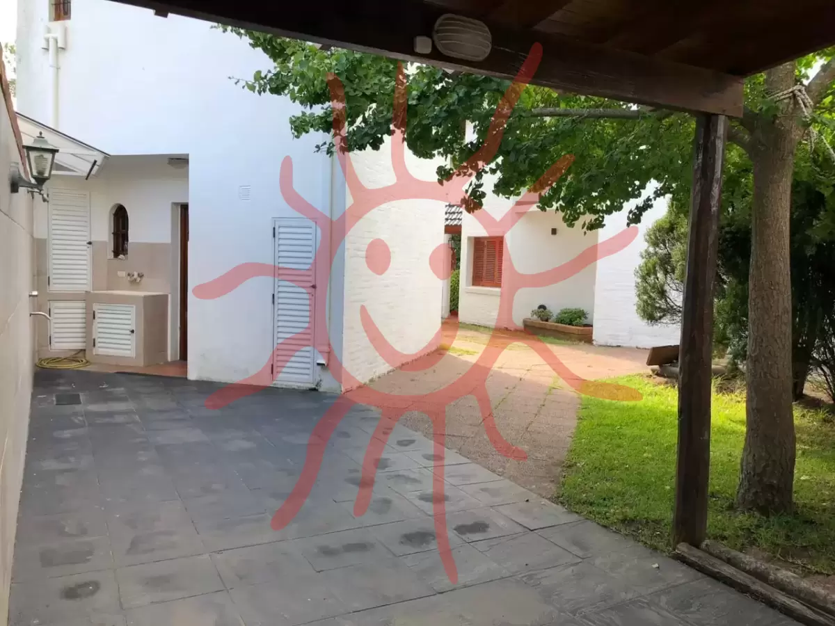 Foto del frente de la unidad clave 201