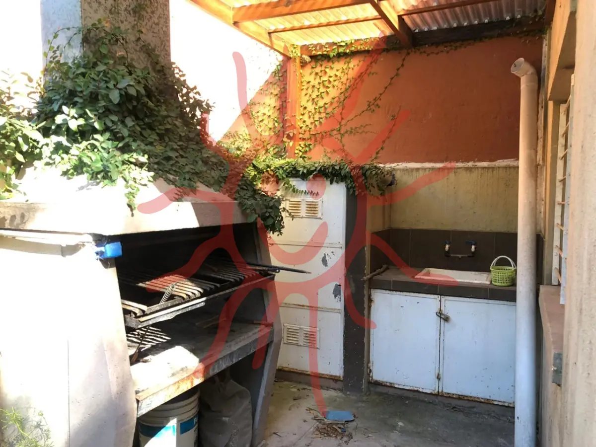 Foto del frente de la unidad clave 317